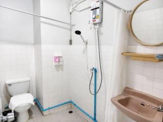 Chomdoi House Hotel - 9