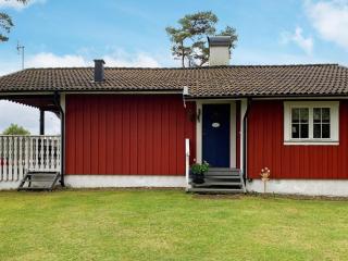 4 person holiday home in Holsljunga - 0