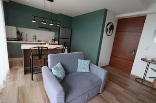 Terrace 401 - 3
