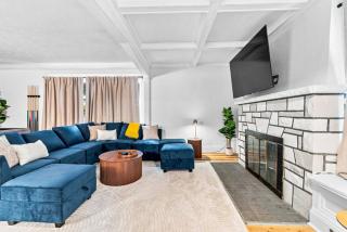 4BR Home, Game Room, Firepit Near University Cir - 6