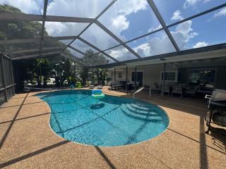 The Aviator - Pool Home Near SRQ & Ringling - 0
