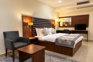 Park View Hotel - 0