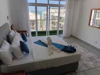 Seaview Luxury Homes in Aqua Gardens - 4