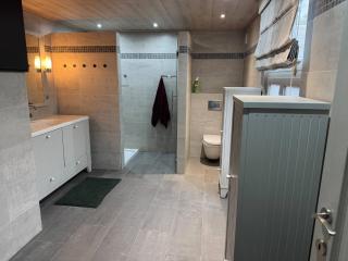 Charming Farmhouse Retreat in Beveren-Kruibeke-Zwijndrecht - 9