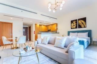 Modern Comfort Studio Near Downtown Dubai - 0