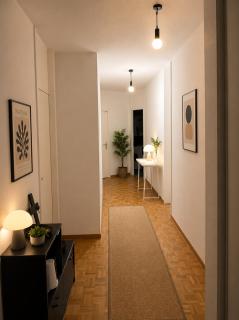 Central Geneva Aparthotel Large Suite 2-4 guests - 7