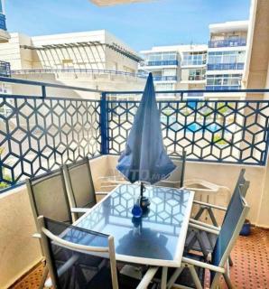 Appartement dans une residence sécurisée vue piscine et vue sur mer - 1