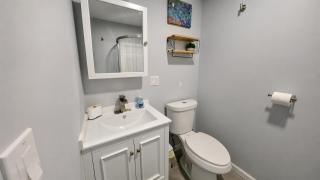 BlueHaven Suite 02 Monthly Room Near Yale & HVN - 8