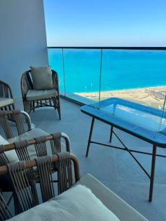 Alamein towers gate 5 34th floor Sea and Lagoon View Chalet - 6