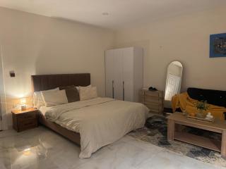 studio premium en face du phare des mamelle - Dakar - 1