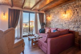 The house in the Cobbled road Suite - 4