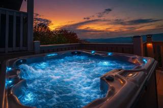 Tanasi Lodge Wake Up to Top-of-the-World Views 10BR Sleeps 30 - Sevierville - 2