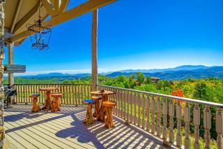 Majestica Epic Views, Pool, Pickleball, Hot Tub, Rock Wall, Arcade Sleeps 28 - 9