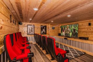 Splashing at the Bluff Private Indoor Pool, Mountain Views, Arcade! Sleeps 22 - 4
