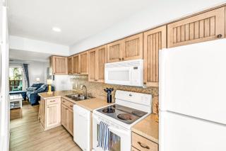 100 Yards to Beach! Fire Pit, 3 Decks, Dogs OK! - 1