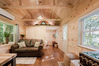 Fern Hill Cabin - 1