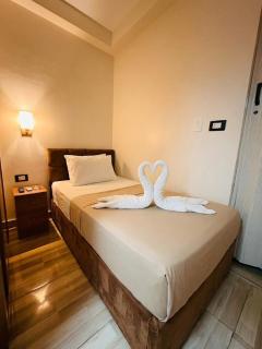 RÈVO Hotel-Downtown Cairo Stay - 9