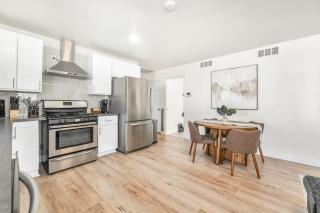 Modern Oasis, Private Pool & Spa, Sleeps 8, Vegas Strip, Allegiant - 8