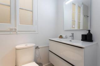 11CRC1037 Newly decorated Flat near Sants Station - Barcelone - 5