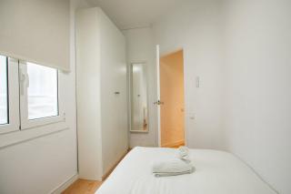 72GRVCC1066 - Near Sagrada Familia - Barcelone - 7