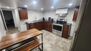 Cozy Room For Rent - 8