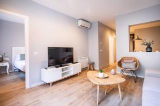 B3MAL1081 - New 2BR flat with private terrace - Barcelona - 0