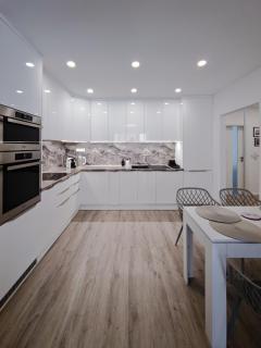 The Nostalgic Nest apartment-Parking&AC - 8