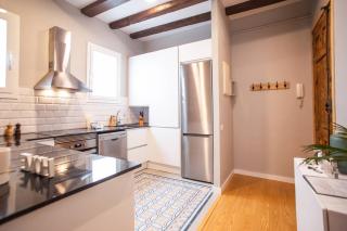 44MAL1084 - Bright 2br apartment - 9