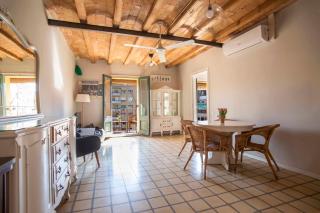 41COB1019 - Enchanting and rustic apartment - 0