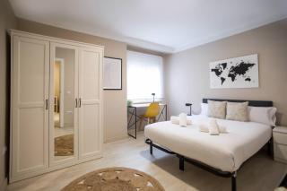 12TOGO1035 - Spacious Apartment near Camp Nou - 2