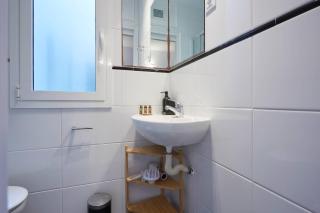 61PAR1014- Magnifico piso decorado en Paralel - Barcelona - 1