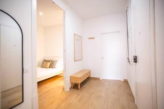 2ESC1067- Magnific 2br flat in the gothic district - 9