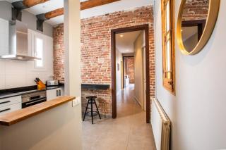 43MAL1000-NiceBright 2BR next to Sagrada Familia - 6