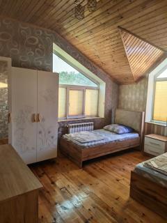 Riverside Park Villa - 1