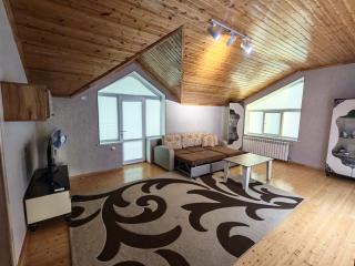 Riverside Park Villa - 4