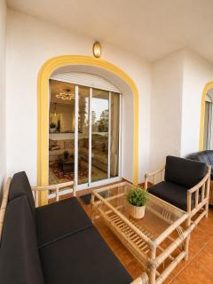 Luxury Garden Apartment Pool Beach Access - 8
