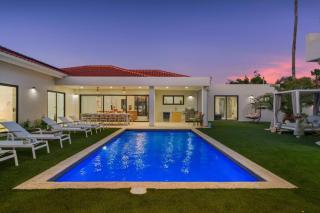 6BR Aruba Villa with Private Pool, Near Palm Beach - 0