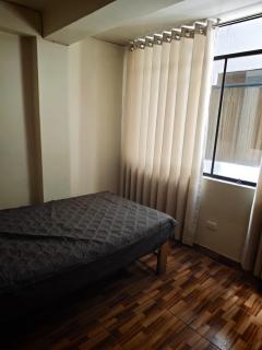 3 Bedrooms Airport Close 2 Min Walk, Self Check In - 0