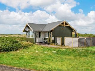 4 person holiday home in Rømø-By Traum - 0