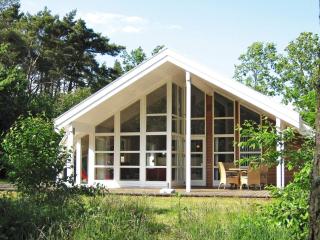 5 star holiday home in Aakirkeby - 7