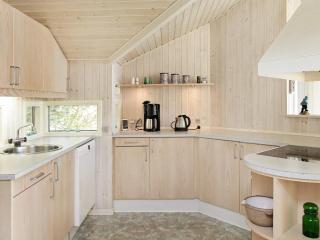 8 person holiday home in Humble - Humble - 5