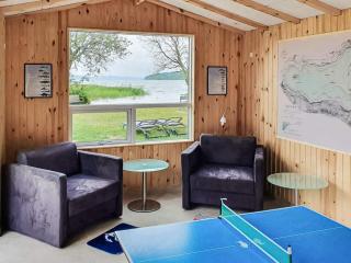 Lakefront Retreat in Sohojlandet - 3