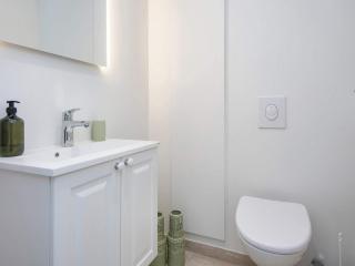 4 person holiday home in Ringkøbing-By Traum - 1