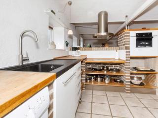 Charming Farmhouse Retreat - 2