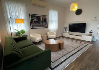 Paddington Springs - Pool & Pet Friendly House - 8