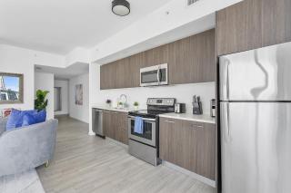 X Lounge VII-Private Sky Residence - 3