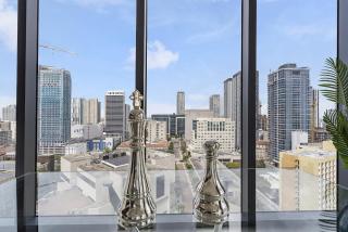 X Lounge VII-Private Sky Residence - 1