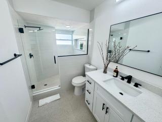 The Aviator - Pool Home Near SRQ & Ringling - 1