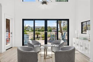 Crystal Oasis - Heated Pool & Carriage House - 0