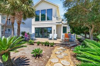 Crystal Oasis - Heated Pool & Carriage House - 5